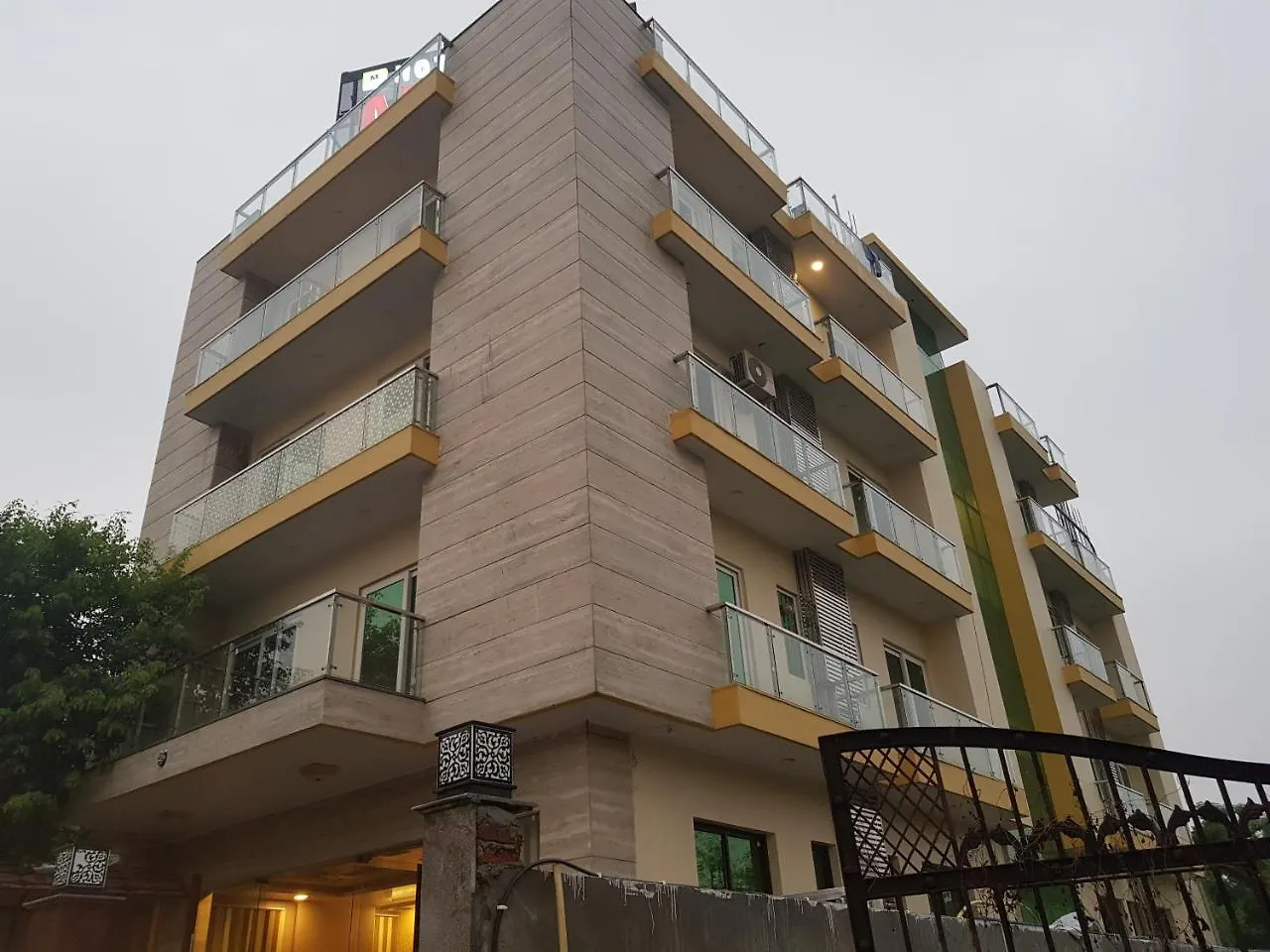 Hotel Mira International Delhi  Delhi (National Capital Territory of India)