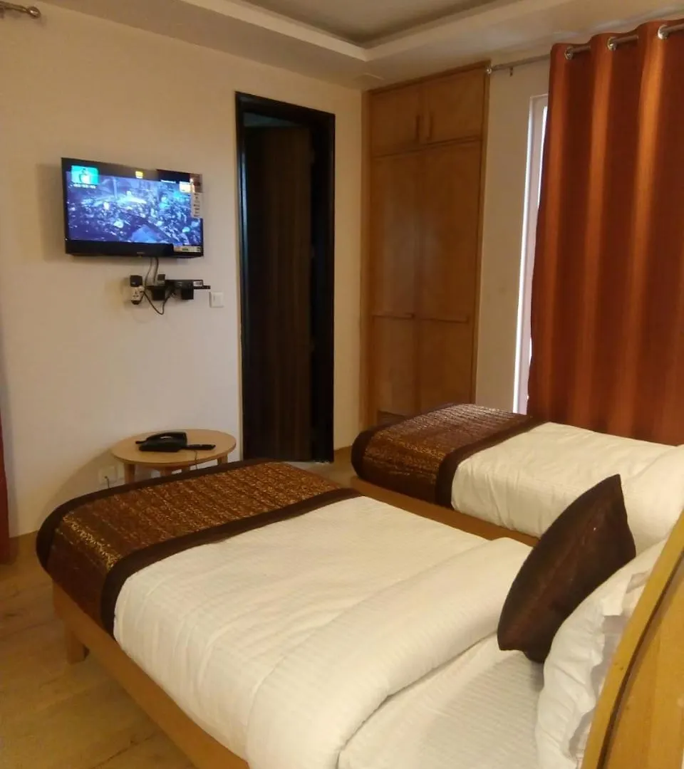 Hotel Mira International Delhi  3*, Delhi (National Capital Territory of India)