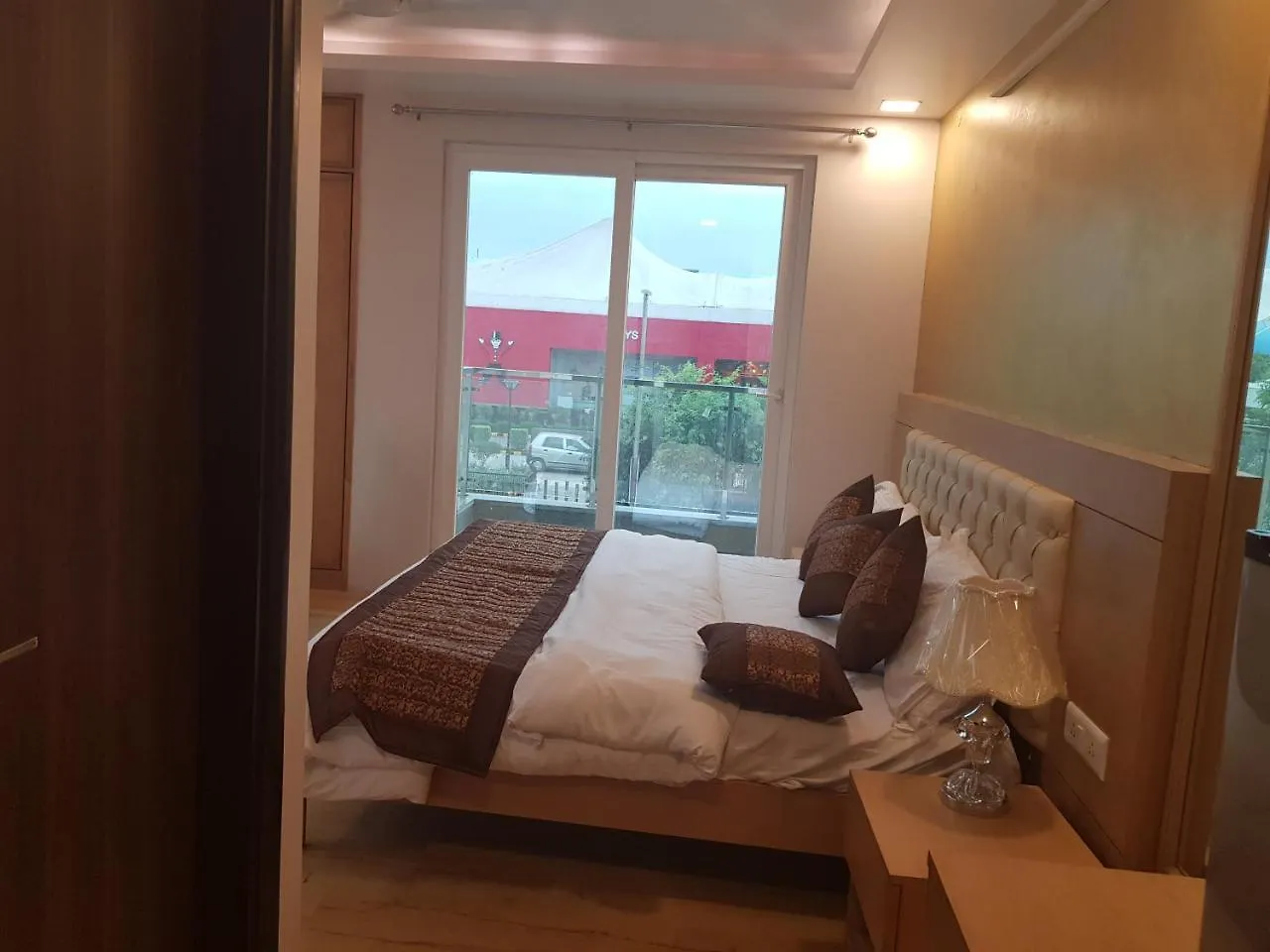Hotel Mira International Delhi