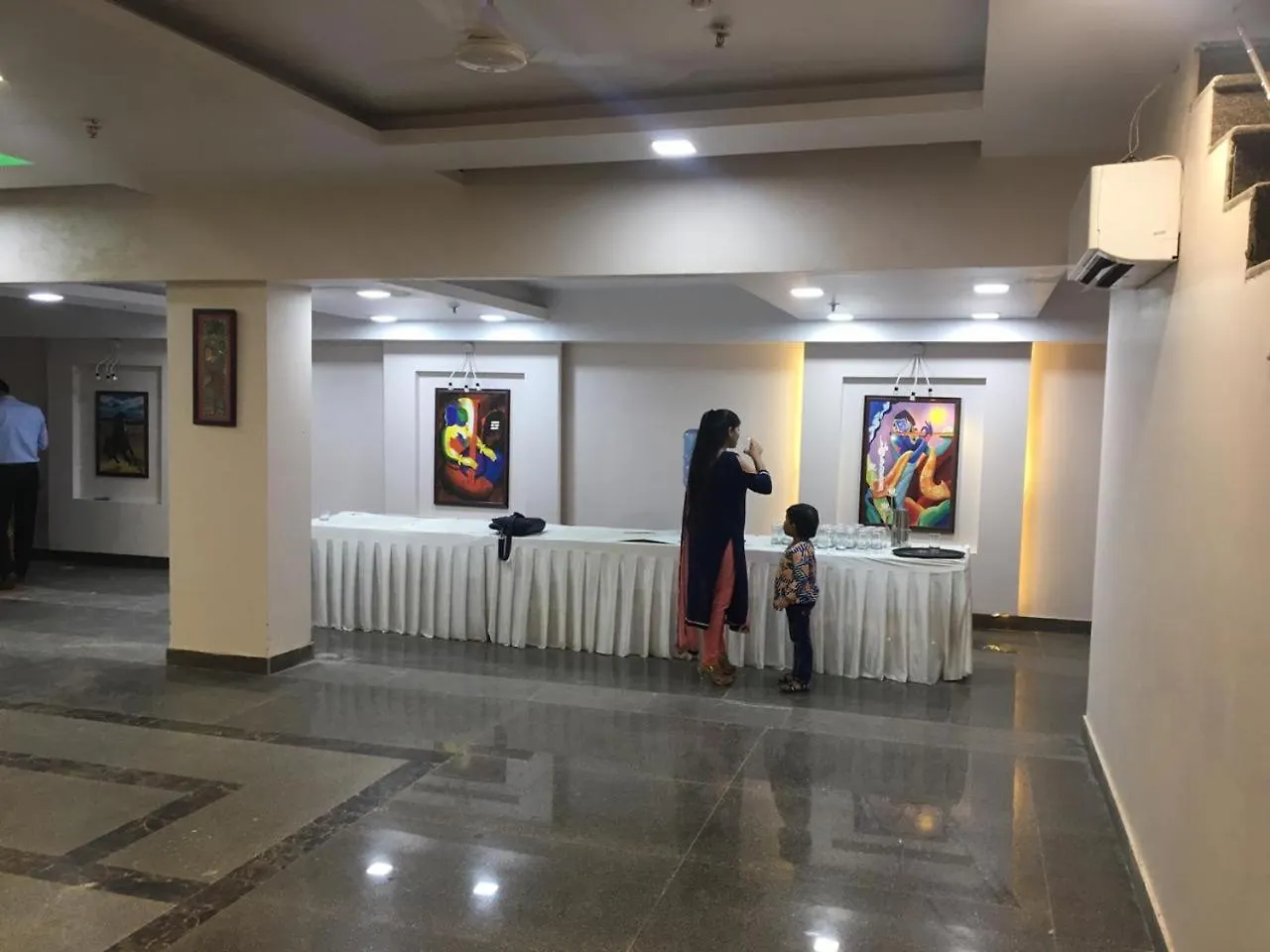 Hotel Mira International Delhi