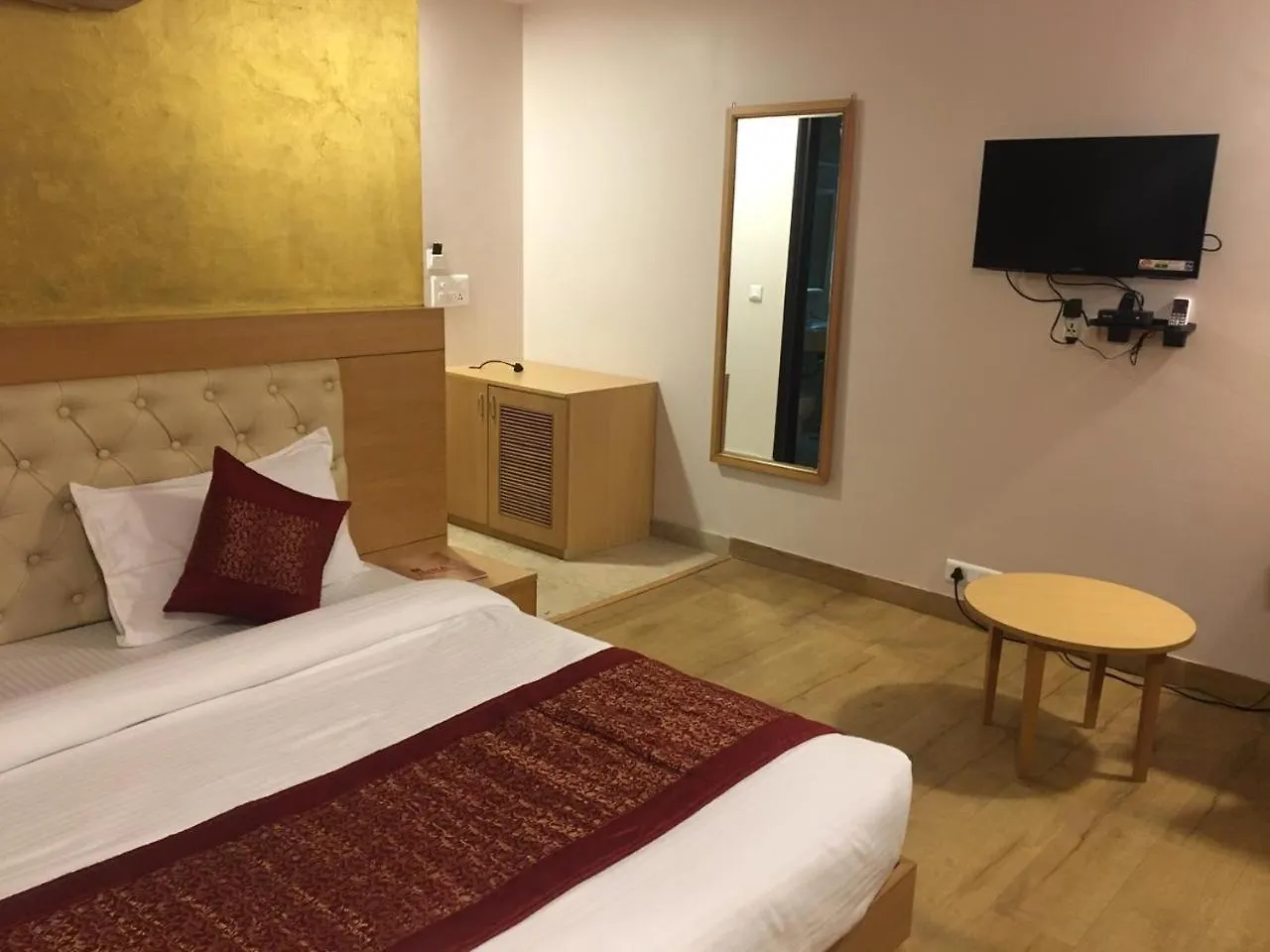 Hotel Mira International Delhi