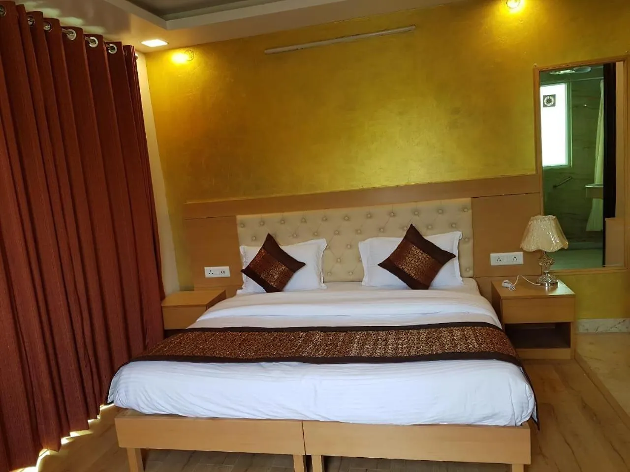Hotel Mira International Delhi   Delhi (National Capital Territory of India)
