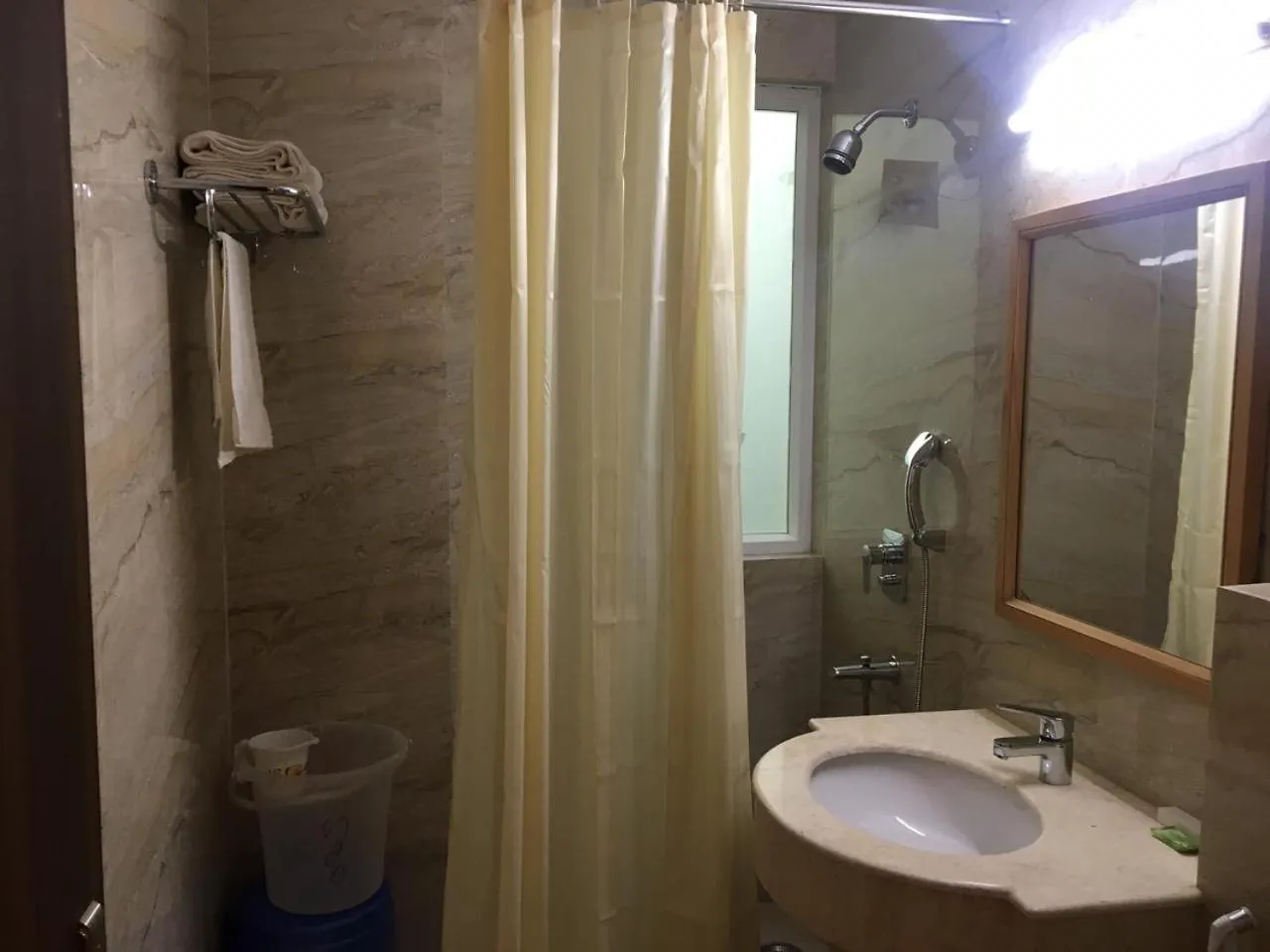 Hotel Mira International Delhi  3*, Delhi (National Capital Territory of India)