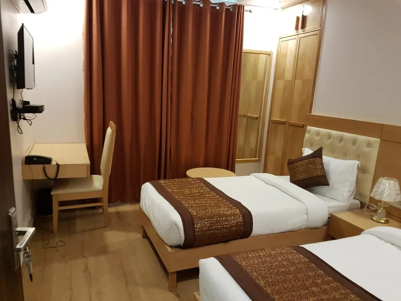 Hotel Mira International Delhi